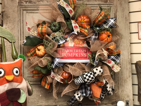 DIY Fresh Pumpkins Wreath Workshop 10/11/2020